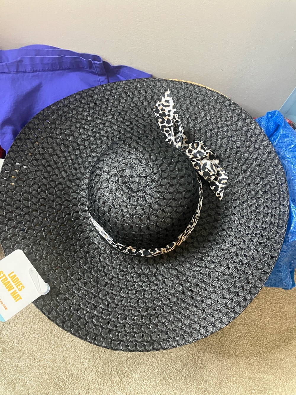 Black Wide-Brim Straw Sun Hat with Leopard Bow